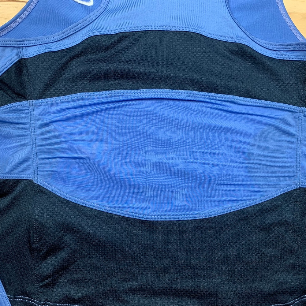 Nike Sphere React Racer Back Workout top Sz S - Picture 4 of 4